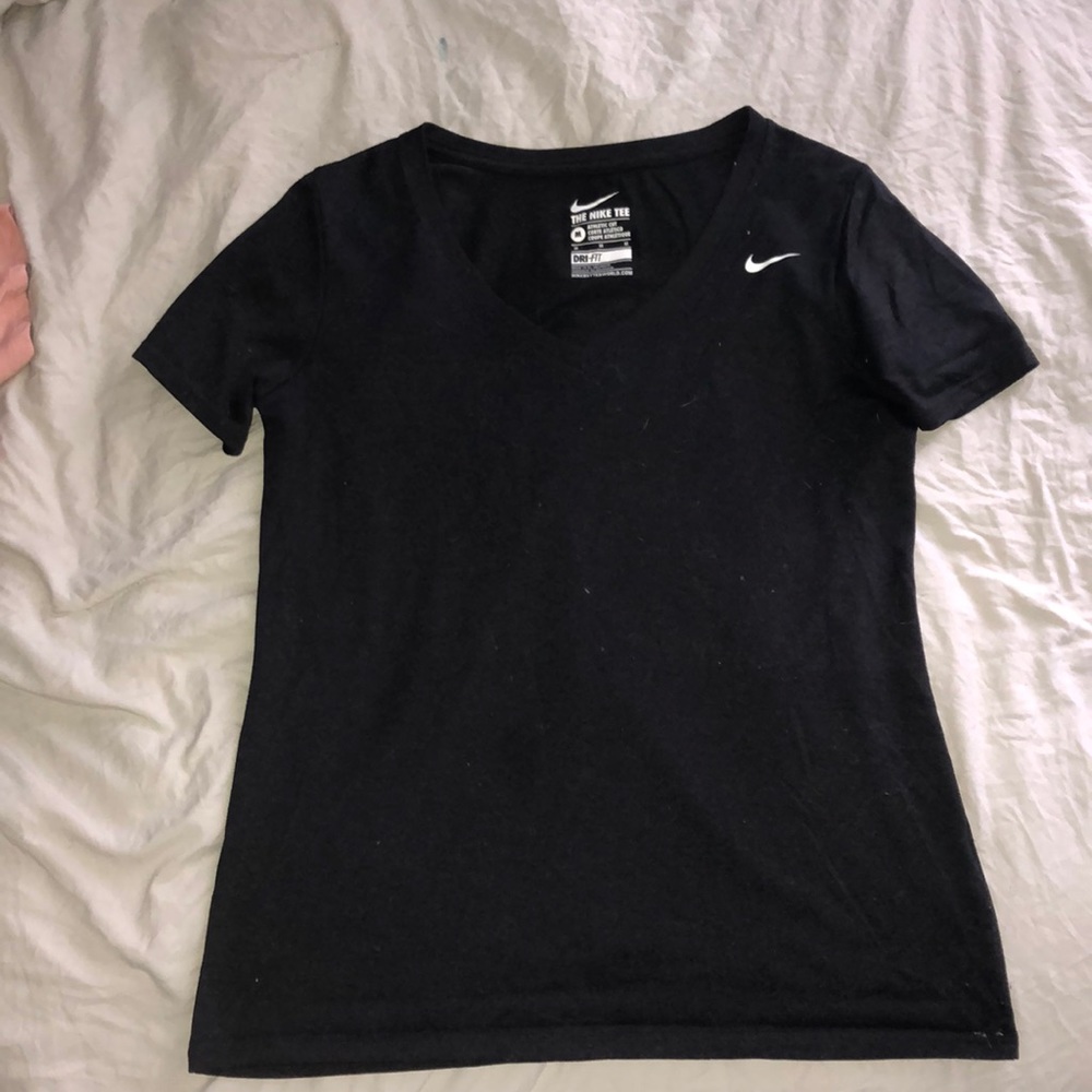 nike tshirt